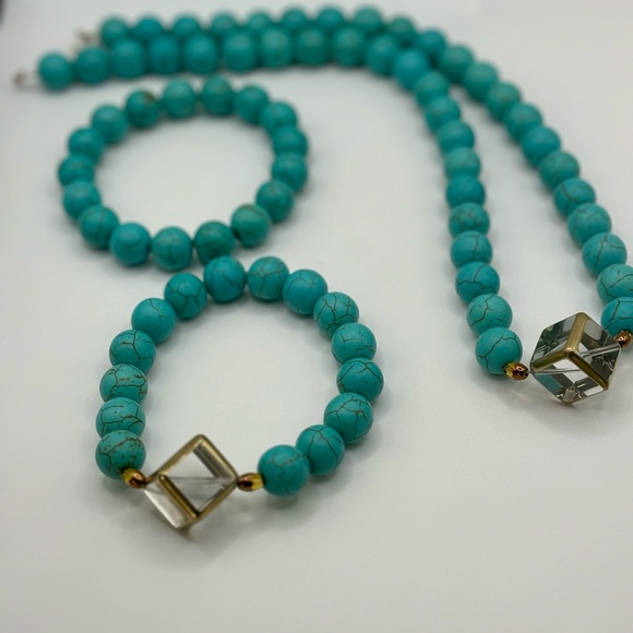 Turquoise Howlite Necklace Set NWOT - Picture 3 of 10